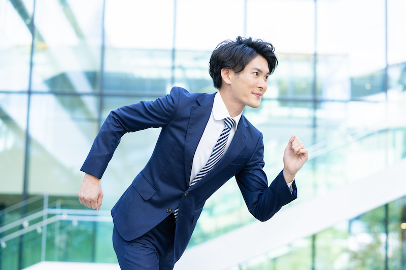 営業職は『運動』で売れる！運動量を増やすだけで商談力・集中力・メンタルが整う3つの理由